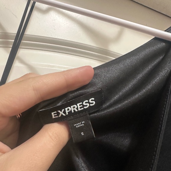 Express Draped One Shoulder Belted Jumpsuit - Picture 5 of 5